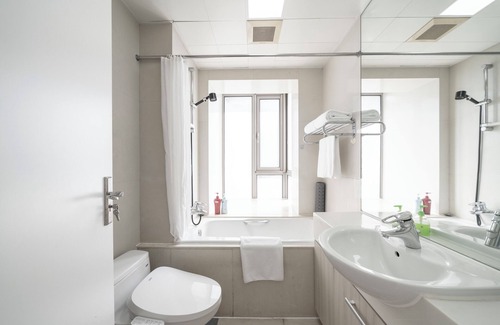 Xujiahui Bed & Breakfast | Tyms Cozy 2BR 1BA Apt Yongxin Century