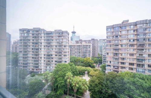 Gubei Apartment | Tyms Modern 1BR APT Gubei Carnival Court