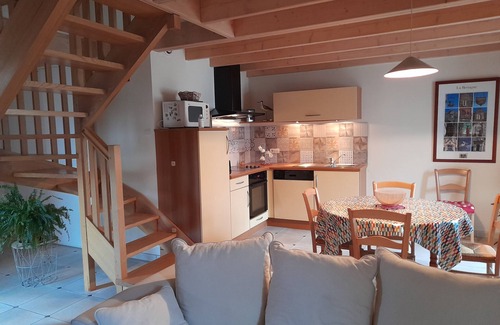 Santec House | Typical Breton house at 0.50m from the beach with sea view and Batz upstairs.
