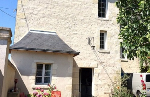 Nazelles-Negron House | Typical house in the heart of the Loire castles