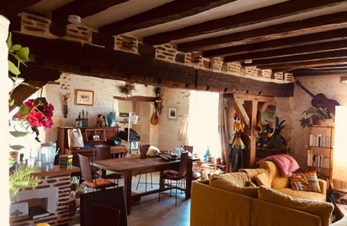 Nazelles-Negron House | Typical house in the heart of the Loire castles