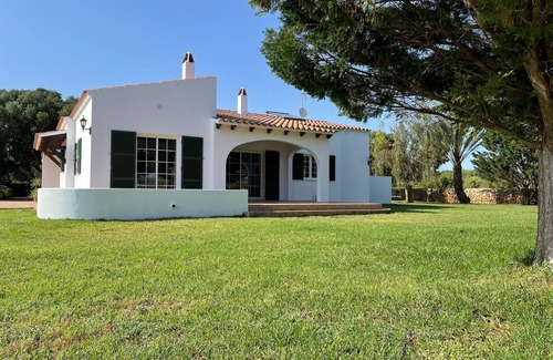 Ciudadela Cottage | Typical Menorcan house next to virgin coves