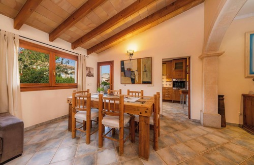 Son Moll House | Typical Majorcan town house with pool – Casa Manolo