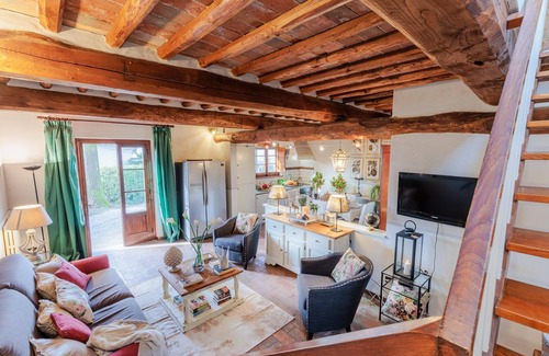 Capannori Villa | Typical Tuscan Villa: garden 5000 sqm fenced views pool air cond. fireplace WiFi