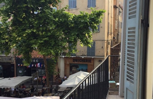 La Joliette House | Typique T2 Terrasse Situé Quartier Panier Vieux Port