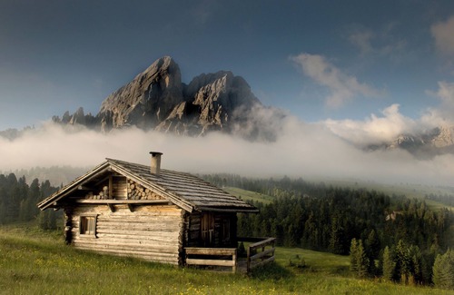 San Martino in Badia Apartment | Tyrolean style three-room apartment