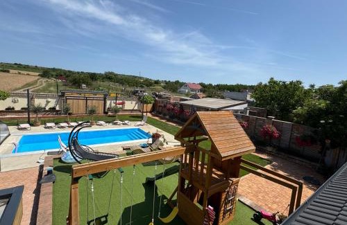 Sedlec House | U Katalpy