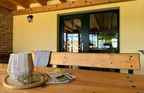 Sedlec House | U Katalpy