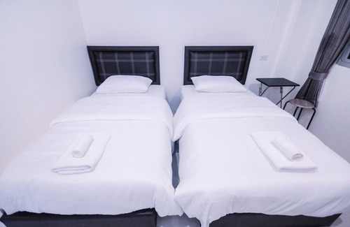 Wat Sam Phraya Hotel | U-need Guesthouse