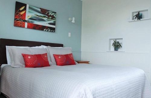 Solway Hotel | U Studios Masterton