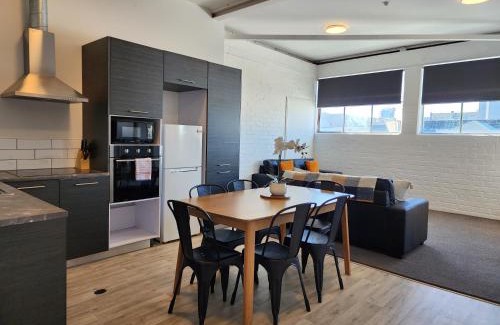 Te Aro Apartment | U Suites on Webb