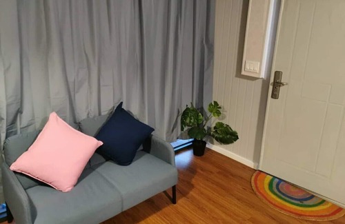 Powell River Apartment | U12 Seaside Serenity: Seal Bay Glamping Retreat(2)