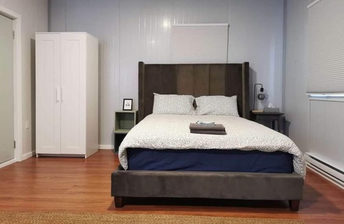 Powell River Apartment | U2 Seaside Serenity: Seal Bay Glamping Retreat