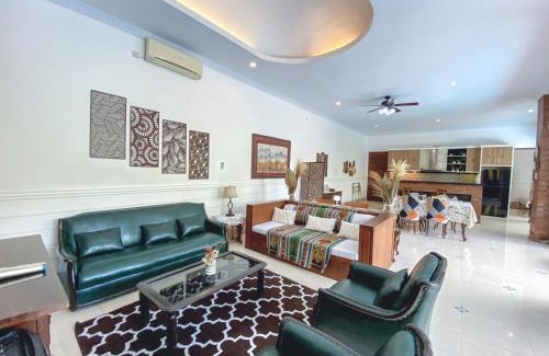 Yogyakarta House | Ubu Villa Balirejo at Yogyakarta City Center