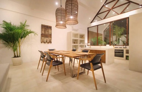 Sayan Villa | Ubud Luxury 2-Bedroom Villa with Private Pool and BBQ - Serene Escape!