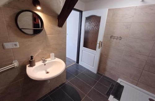 Velka Stahle House | Ubytování v soukromí HONELI
