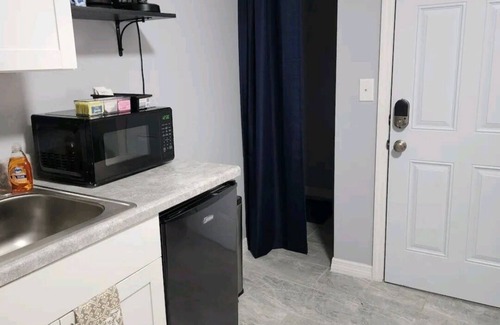 Orlando Apartment | UCF, Comfort Quiet Place To Stay Orlando, Central Florida 30 min. from Disney