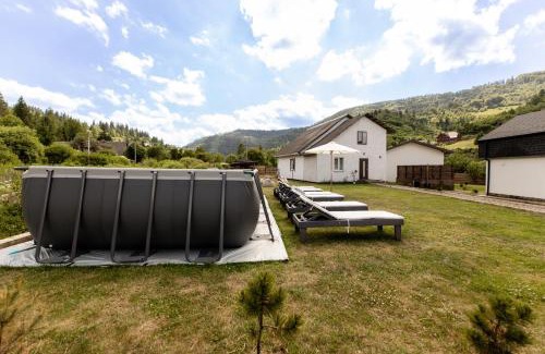 Slavske Ski Chalet | UGRAD family котедж з чаном-джакузі