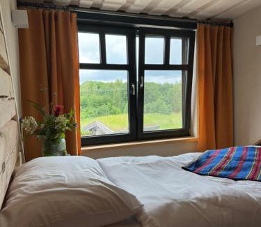 Kohila House | Ülase Riverside Lodge Sleeps 20 and Optional Smoke Sauna