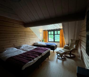 Kohila House | Ülase Riverside Lodge Sleeps 20 and Optional Smoke Sauna