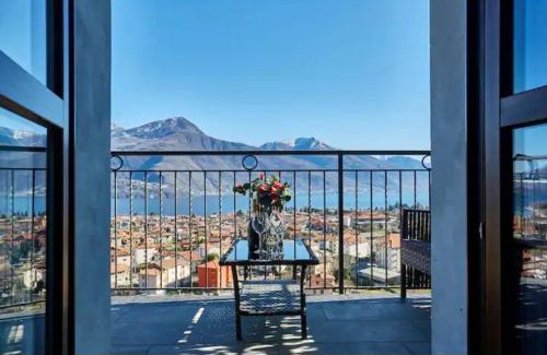 Dongo Apartment | Ulivi on the lake