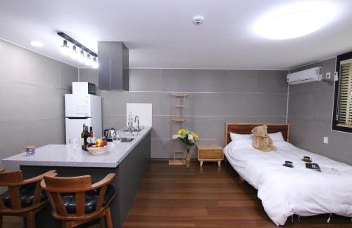 Uljin House | Uljin Blue Ara CD pension