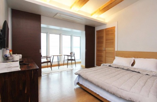 Uljin House | Uljin Firenze Gogung Pension