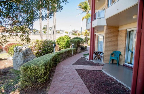 Ulladulla Hotel | Ulladulla Harbour Motel