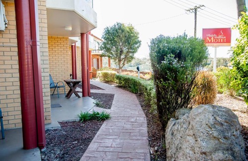 Ulladulla Hotel | Ulladulla Harbour Motel