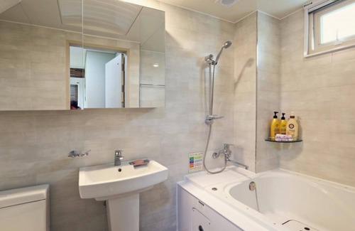 Buk-gu House | Ulsan Casa Camino Pension