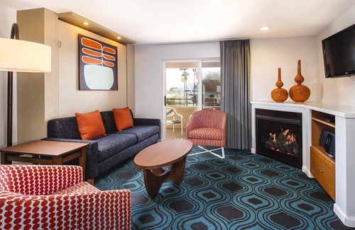 Uptown Design District Resort | Ultimate desert oasis!