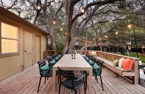North Central Thousand Oaks House | Ultimate Getaway - Pool Hot Tub Games & Outdoor Fun
