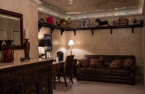 Northgate House | ULTRA LUXURY, 5,573SF, 5BR 2KS & 4QS Beds, 4BA, 3FP, Interquest & I-25 by AFA