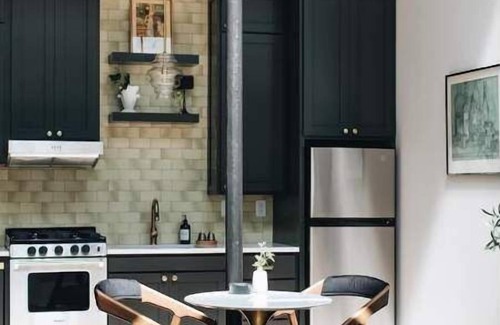 Galena Apartment | Ulysses Suites, Suite 302