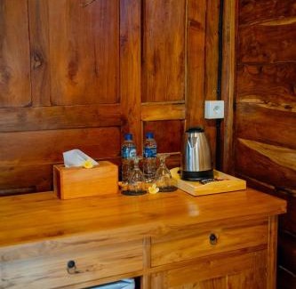 Taro Bed & Breakfast | Uma Harum Sari Villa