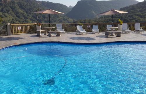 Port Edward Cabin | Umtamvuna View Cabanas