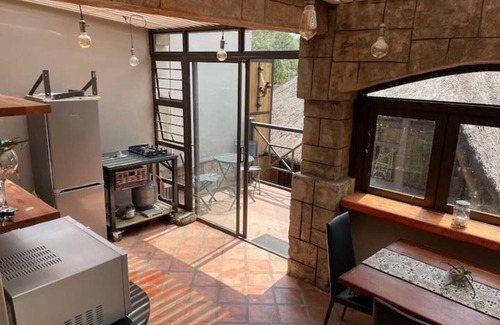Greater Johannesburg Metropolitan Area House | Umuzi Tranquility guesthouse