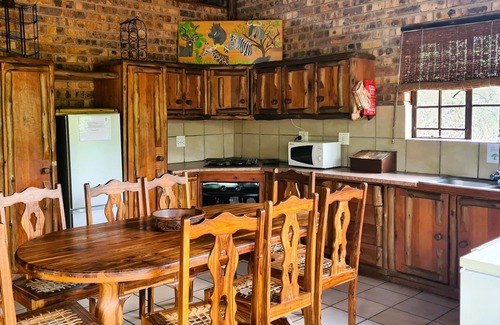 Marloth Park House | Umvangazi Rest - Enjoy a relaxing, rejuvenating and peaceful setting in the bush