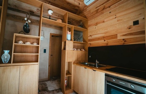 Guebwiller Apartment | Un Air de Savane - Unique accommodation with balcony