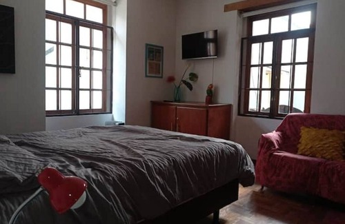 Quito Historic Center Apartment | Un Gran Rincón de Historia y Arte en el Centro