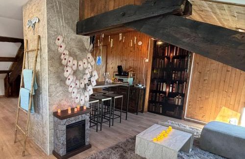 Bellegarde-sur-Valserine Apartment | Un soupçon de magie - 2min Gare - Direct Genève
