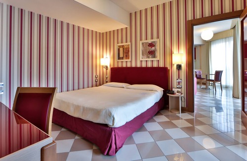 San Donato Milanese Hotel | UNA Hotels The One Milano