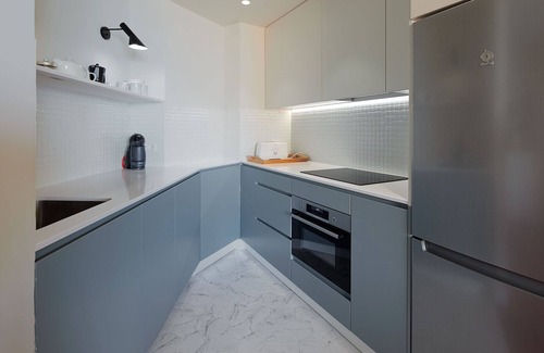 Zarautz Apartment | UNBEATABLE SEAFRONT BRAND NEW APARTMENT