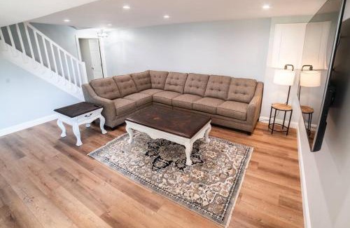 Dubuque House | Unbookable on this platform