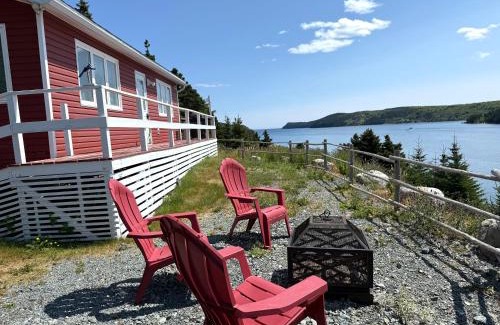 Terra Nova House | Uncle Len's Cabin