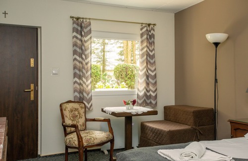 Niepolomice Hotel | Under Oak 2 double rooms/option up to 20 person in total. Breakfast on request