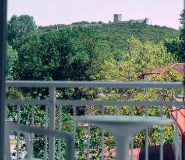 Paralia Pantaleimonos Apartment | Under the Castle Apartments 2