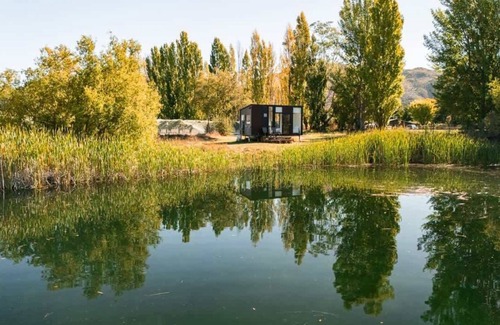 Clyde House | Under the Vines in Earnscleugh by Tiny Away