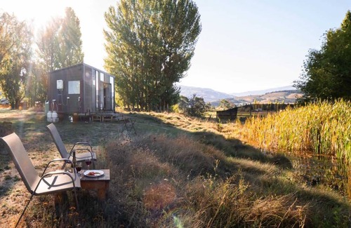 Clyde House | Under the Vines in Earnscleugh by Tiny Away