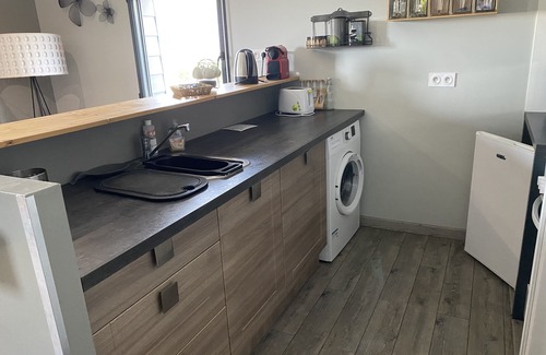 Boos Apartment | Une Annexe Avec Bureau Pour Télé Travail